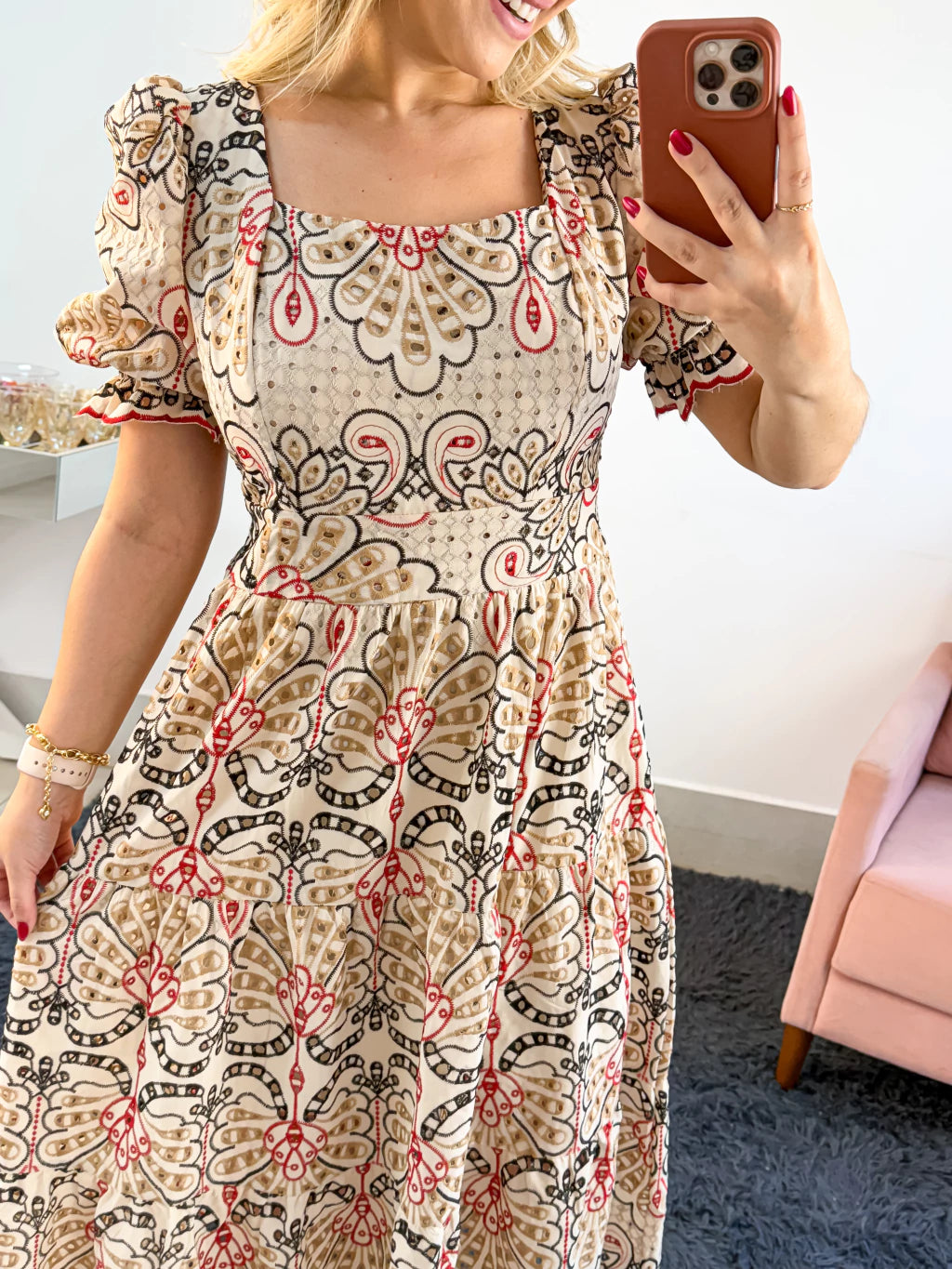 Vestido Princesa Lesie Bordado Manguinha
