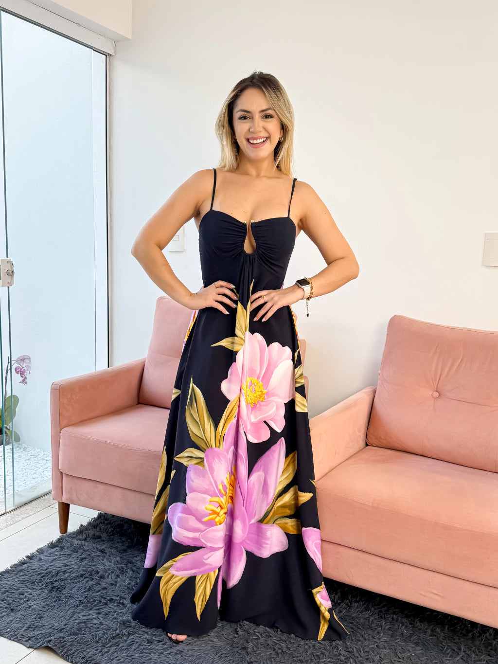 Vestido Flores preto