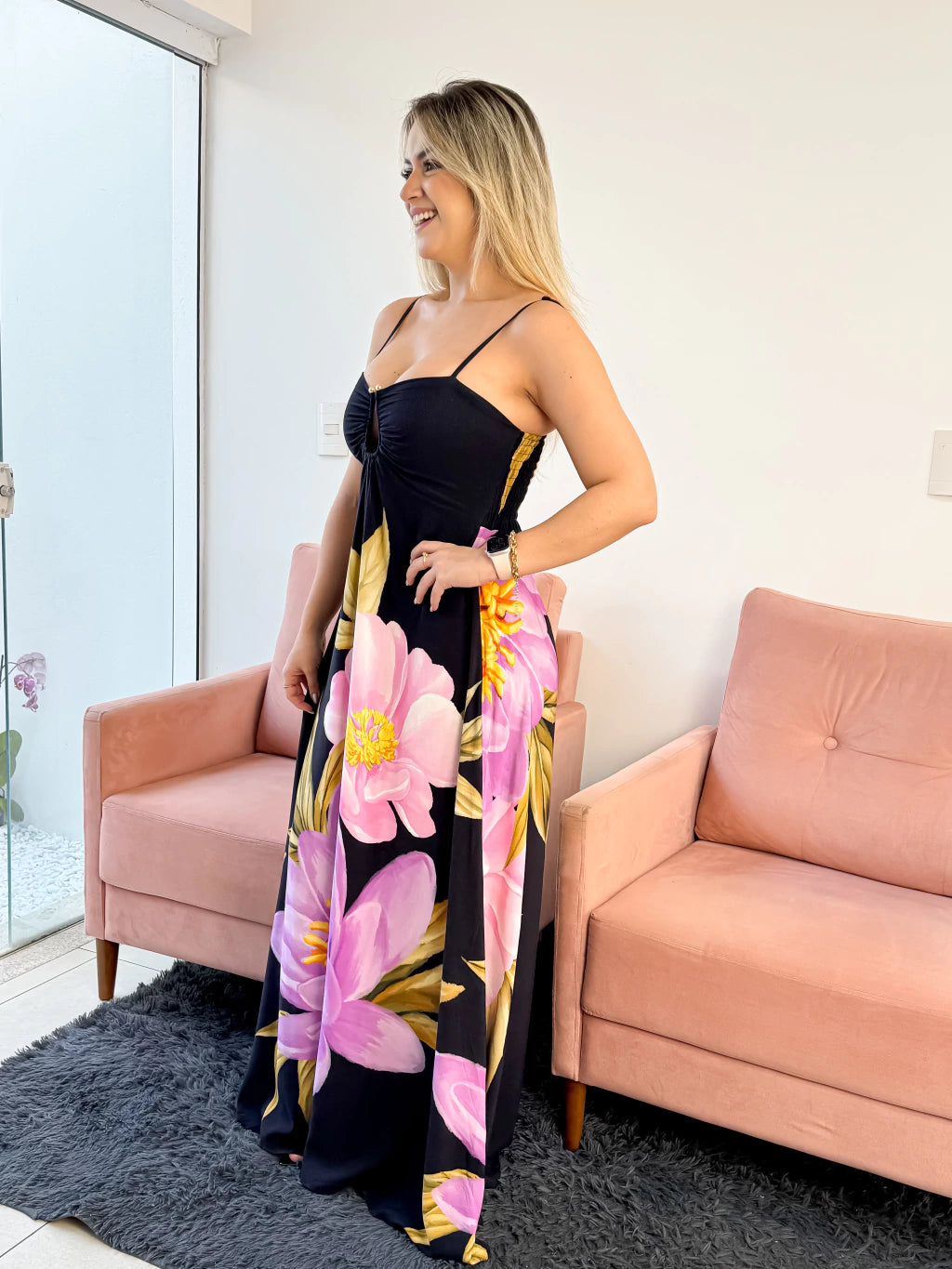 Vestido Flores preto