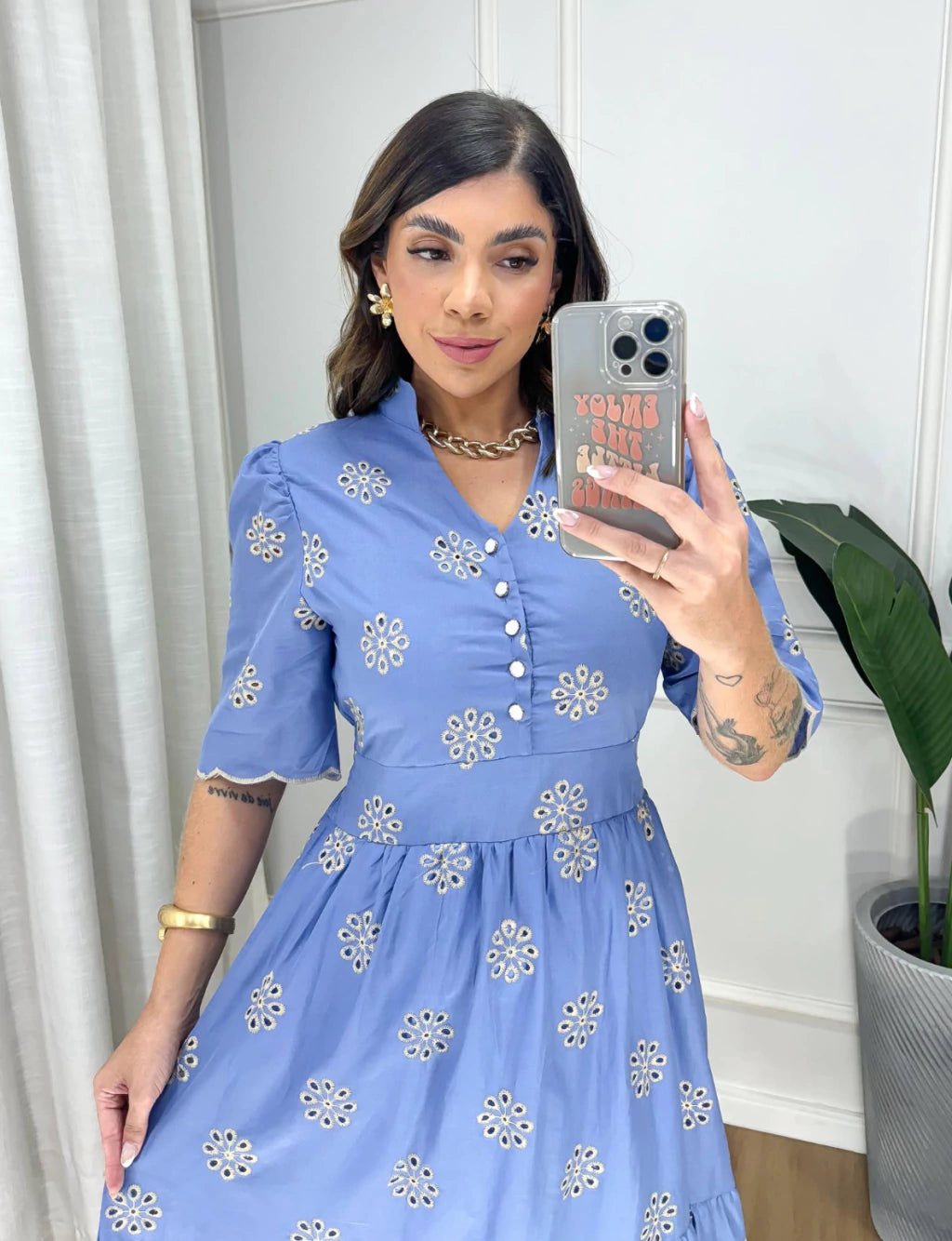 Vestido Princesa Azul Bordado e Guipir