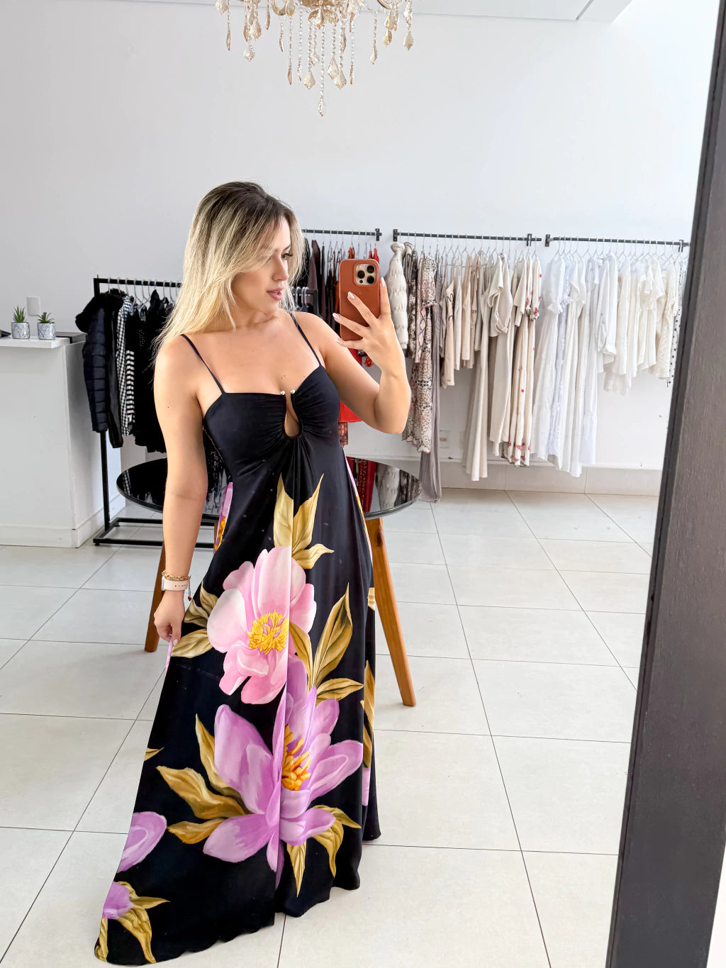 Vestido Flores preto